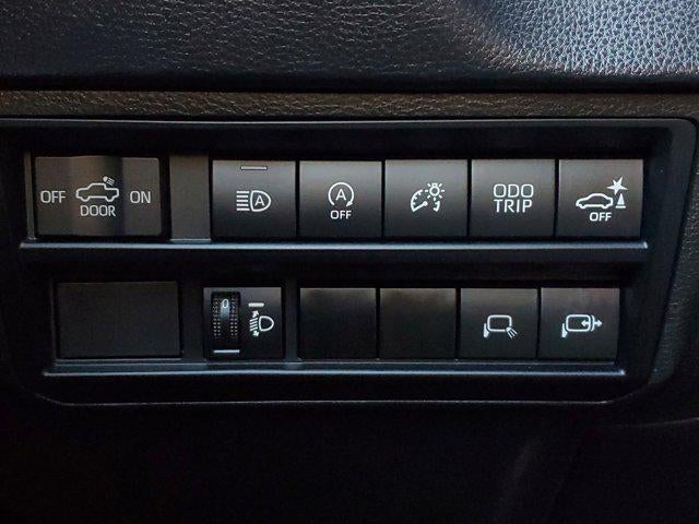 2022 Toyota Tundra 2WD SR5