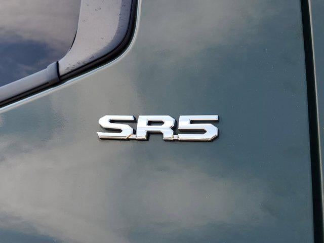 2023 Toyota Tundra 4WD SR5