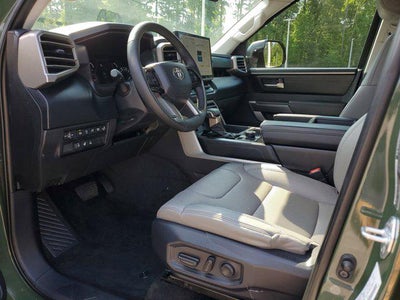 2023 Toyota Tundra 4WD SR5