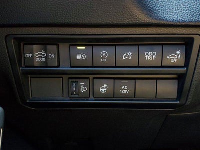 2023 Toyota Tundra 4WD SR5