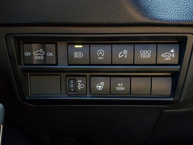 2023 Toyota Tundra 4WD SR5