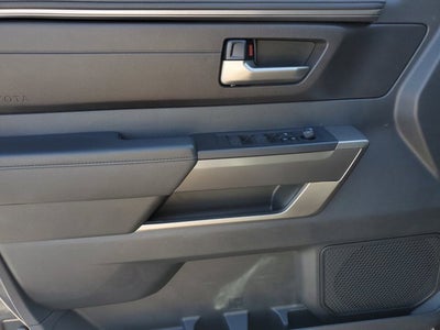 2024 Toyota Tundra 4WD SR5