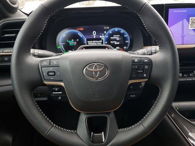 2025 Toyota Crown Signia Limited