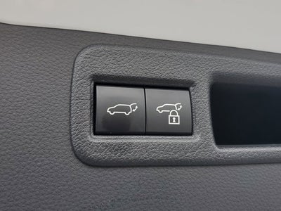 2023 Toyota Venza LE