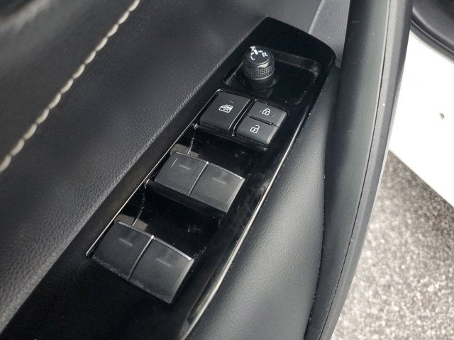 2023 Toyota Corolla Hatchback SE