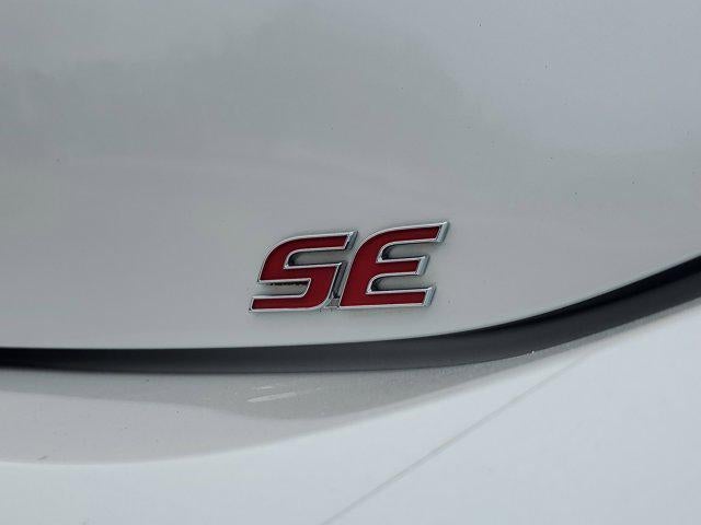 2023 Toyota Corolla Hatchback SE