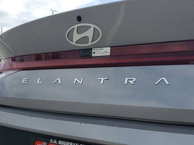 2025 Hyundai Elantra SEL Convenience