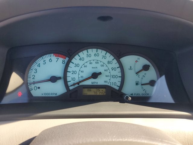 2004 Toyota Corolla LE