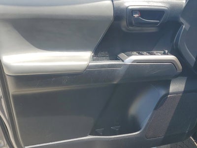 2021 Toyota Tacoma 2WD SR5