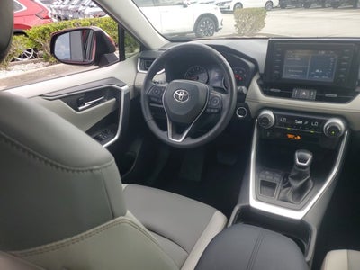 2019 Toyota RAV4 XLE Premium