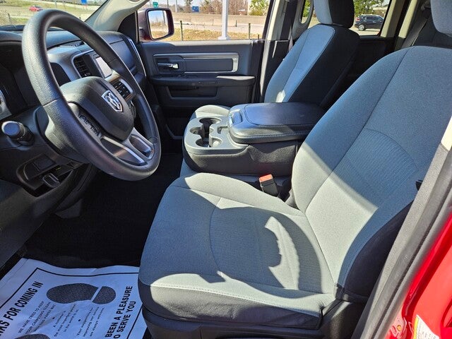 2024 RAM 1500 Classic SLT