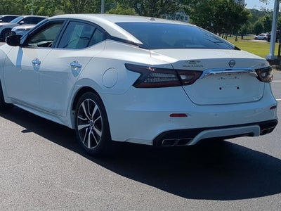 2023 Nissan Maxima SV