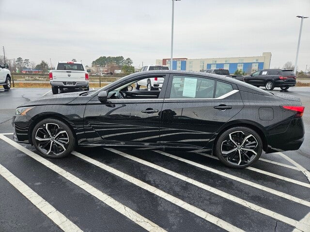 2025 Nissan Altima 2.5 SR