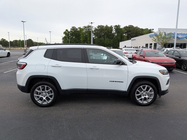 2024 Jeep Compass Latitude Lux