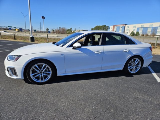 2023 Audi A4 45 S line Premium Plus