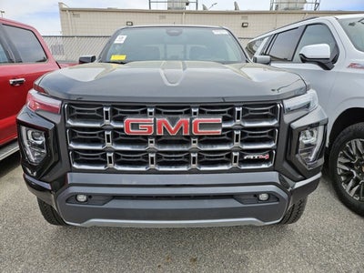 2023 GMC Canyon 4WD AT4