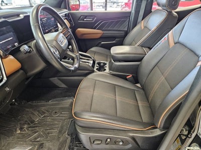 2023 GMC Canyon 4WD AT4