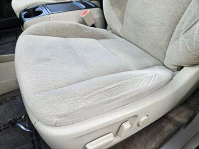 2015 Toyota Sienna LE AAS