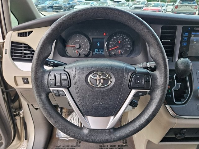 2015 Toyota Sienna LE AAS