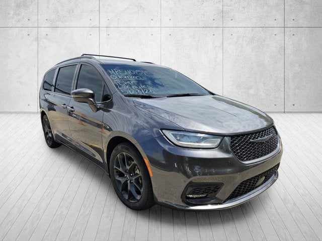 2021 Chrysler Pacifica Touring L