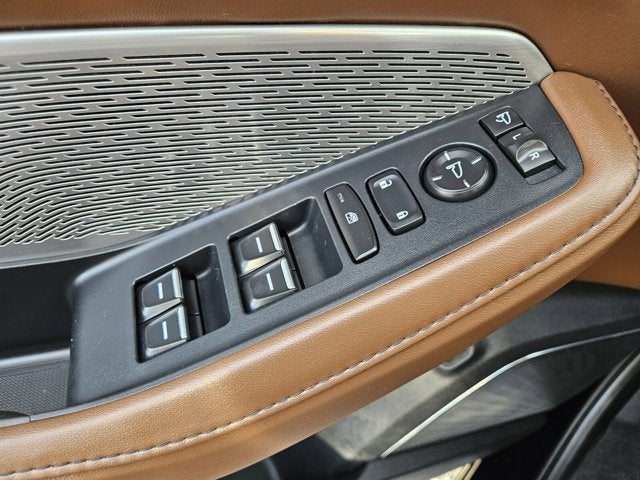 2023 Acura MDX w/Advance Package