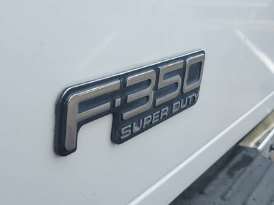 2000 Ford Super Duty F-350 SRW XL