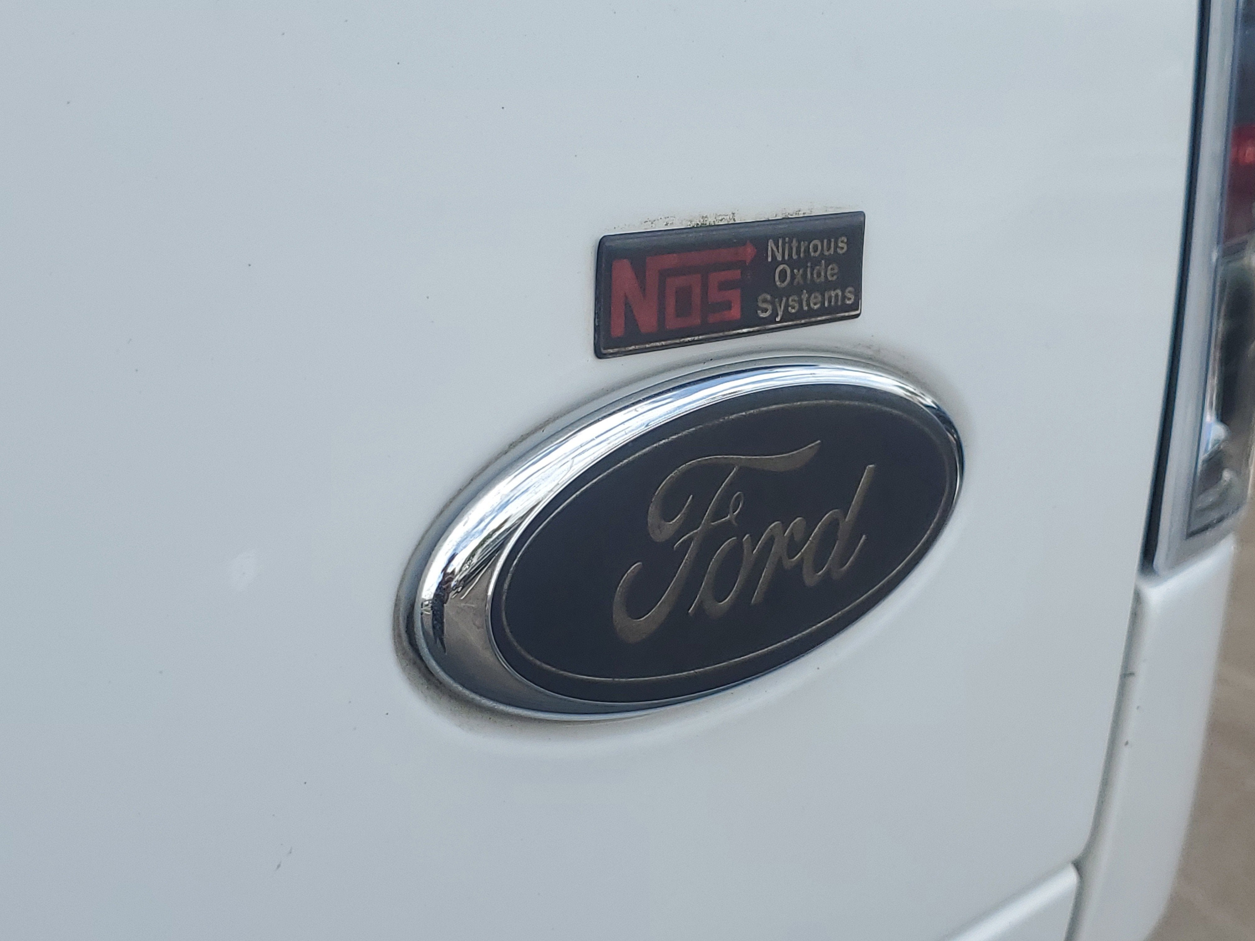 2000 Ford Super Duty F-350 SRW XL