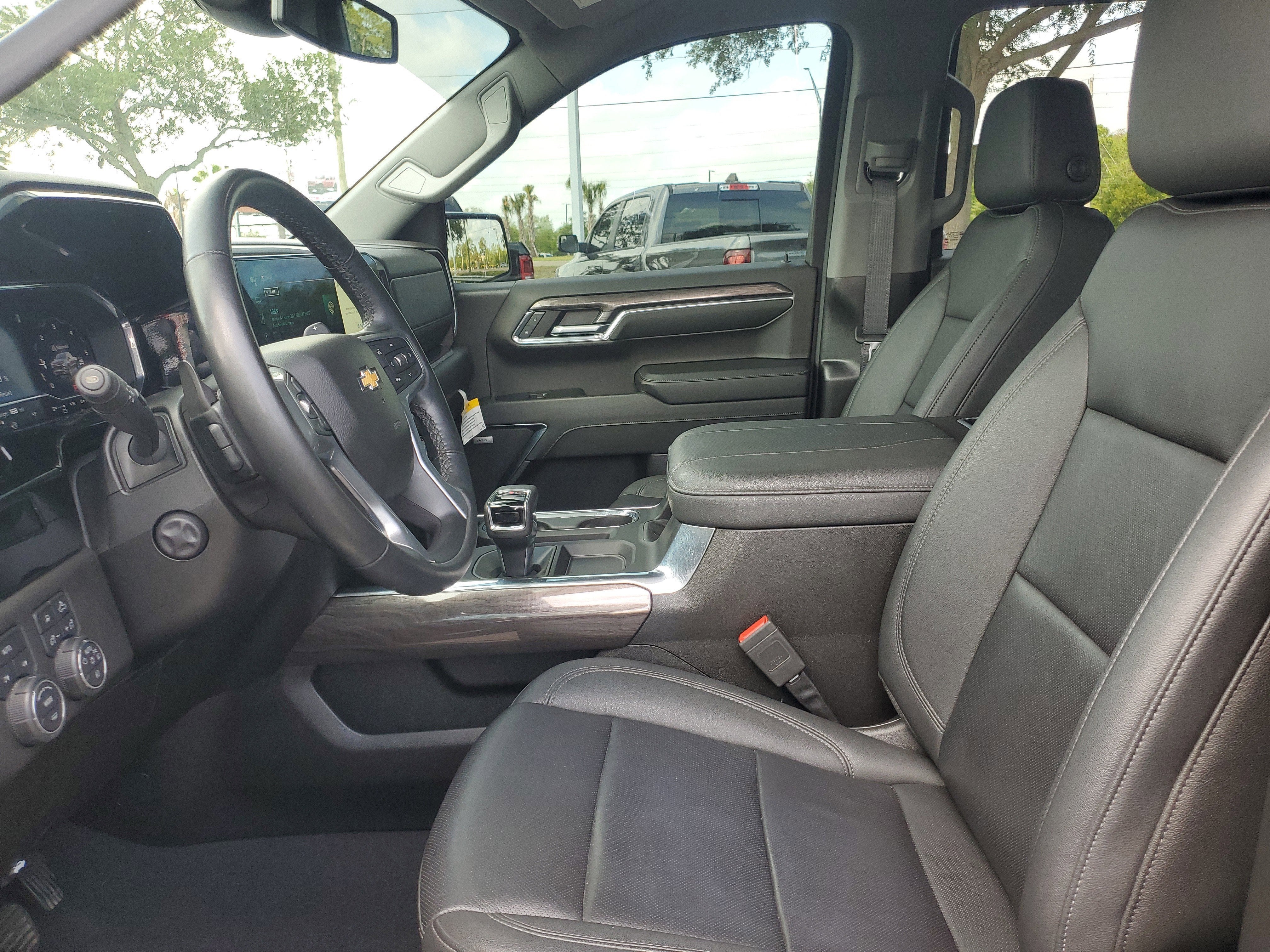 2024 Chevrolet Silverado 1500 LTZ