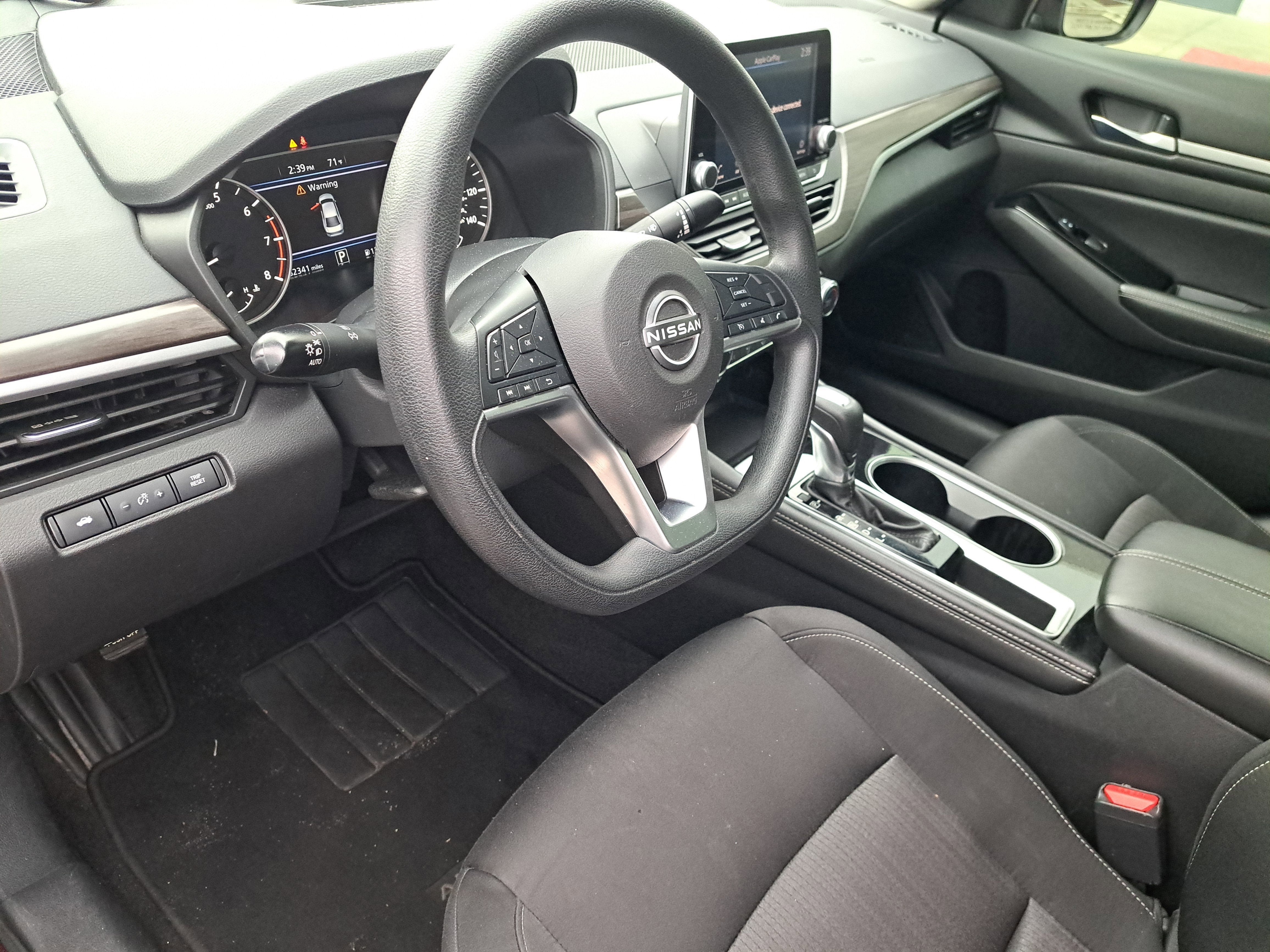 2023 Nissan Altima 2.5 SV