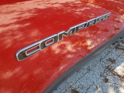 2020 Jeep Compass Latitude w/Sun/Safety Pkg