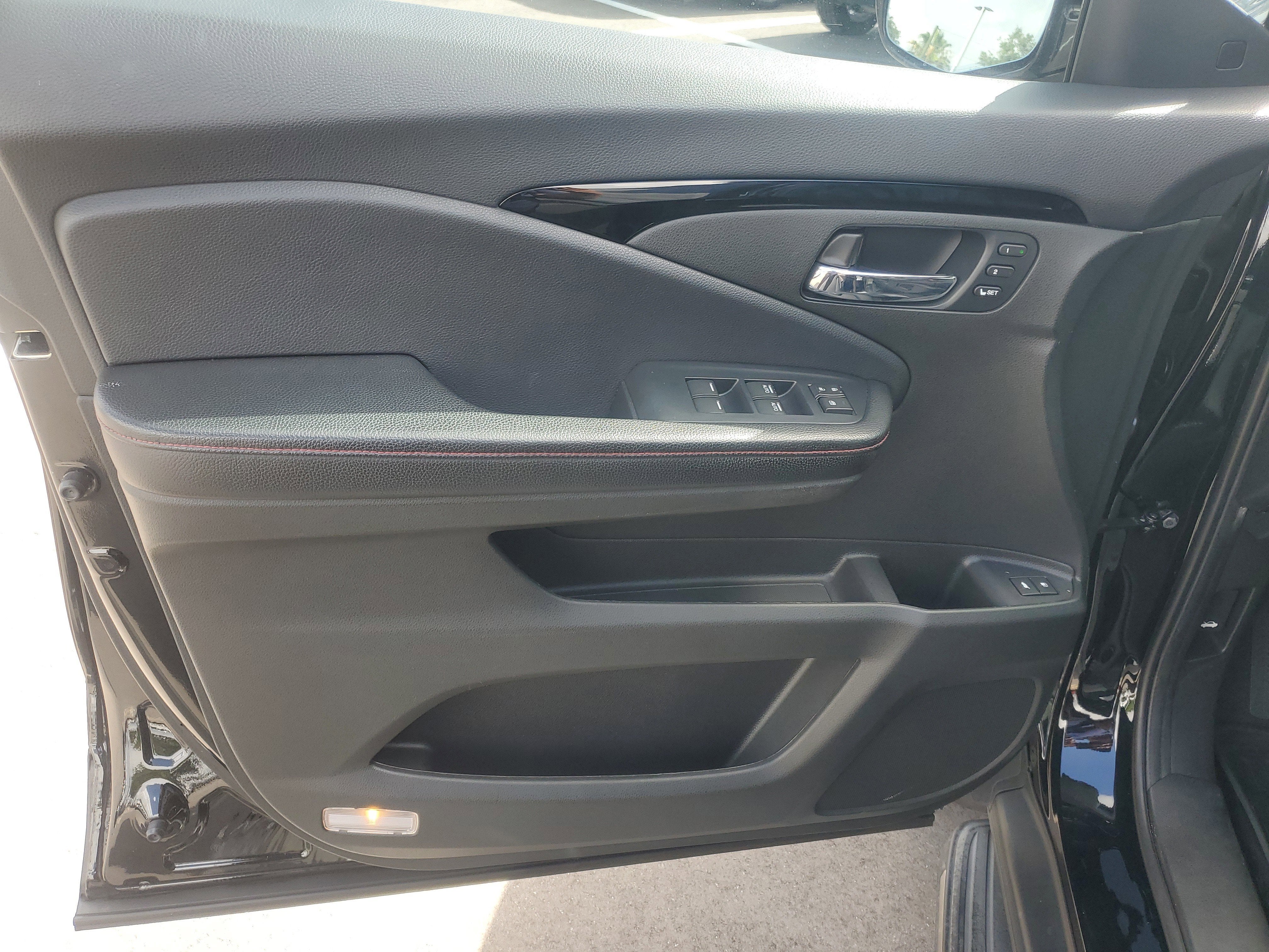 2020 Honda Pilot Black Edition