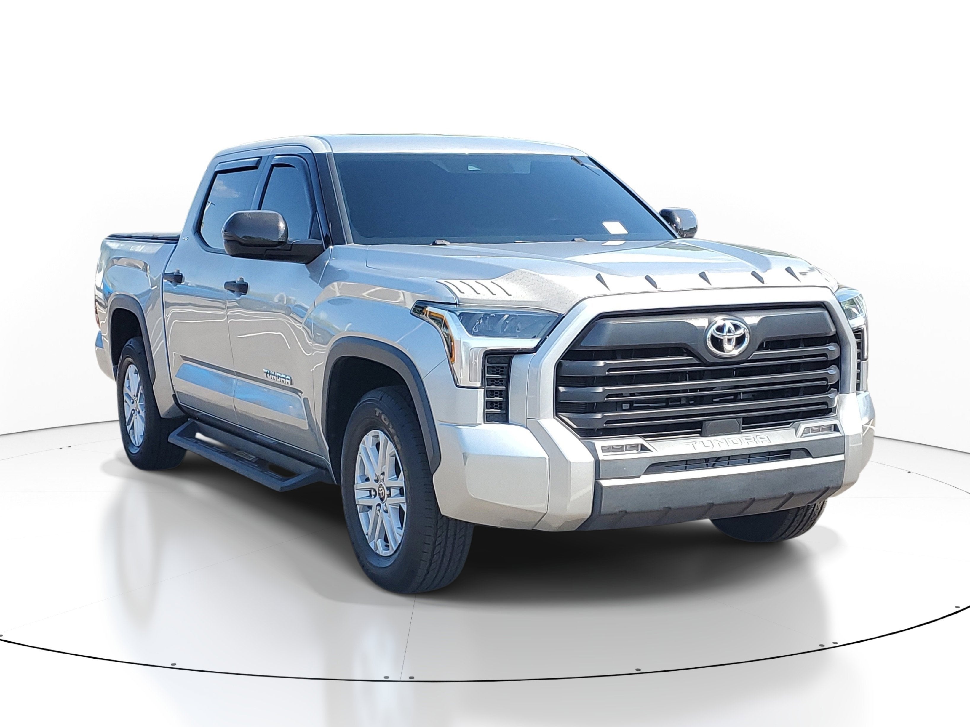 2022 Toyota Tundra 2WD SR5