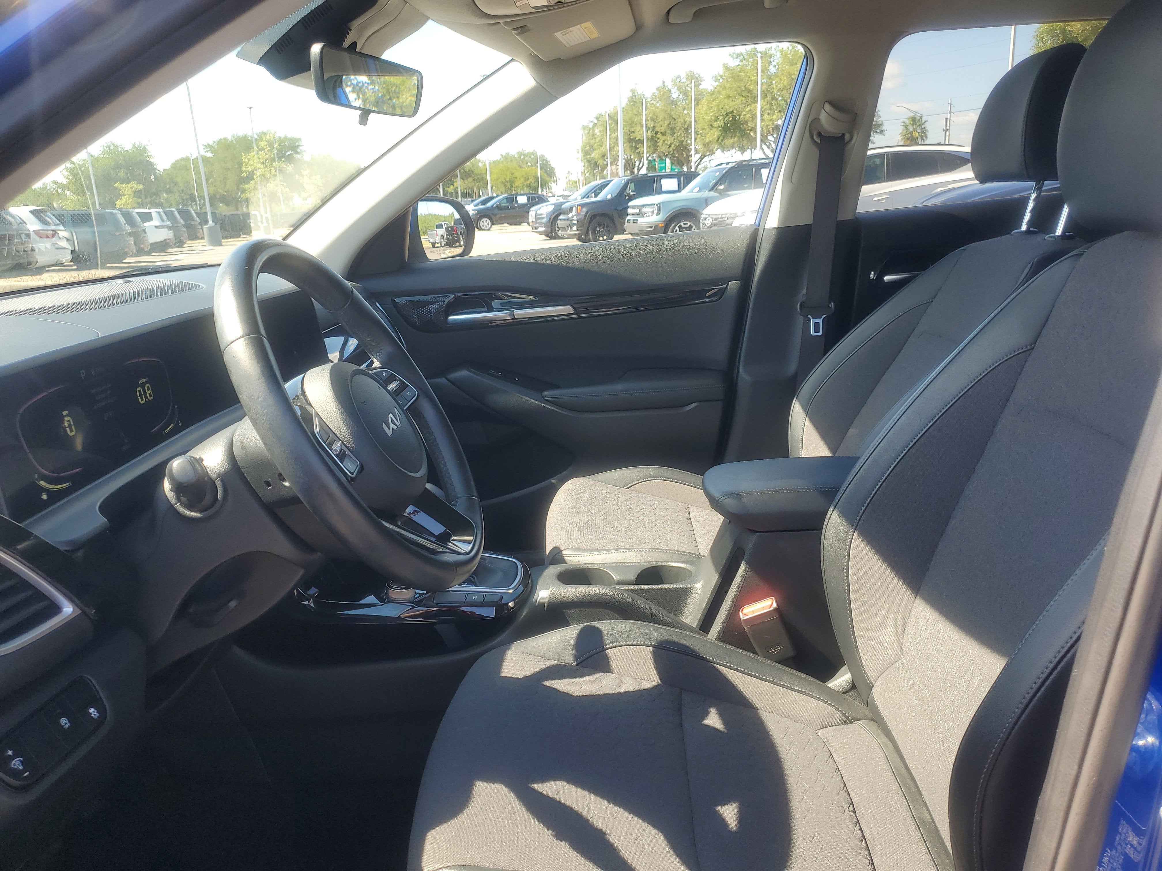 2025 Kia Seltos S