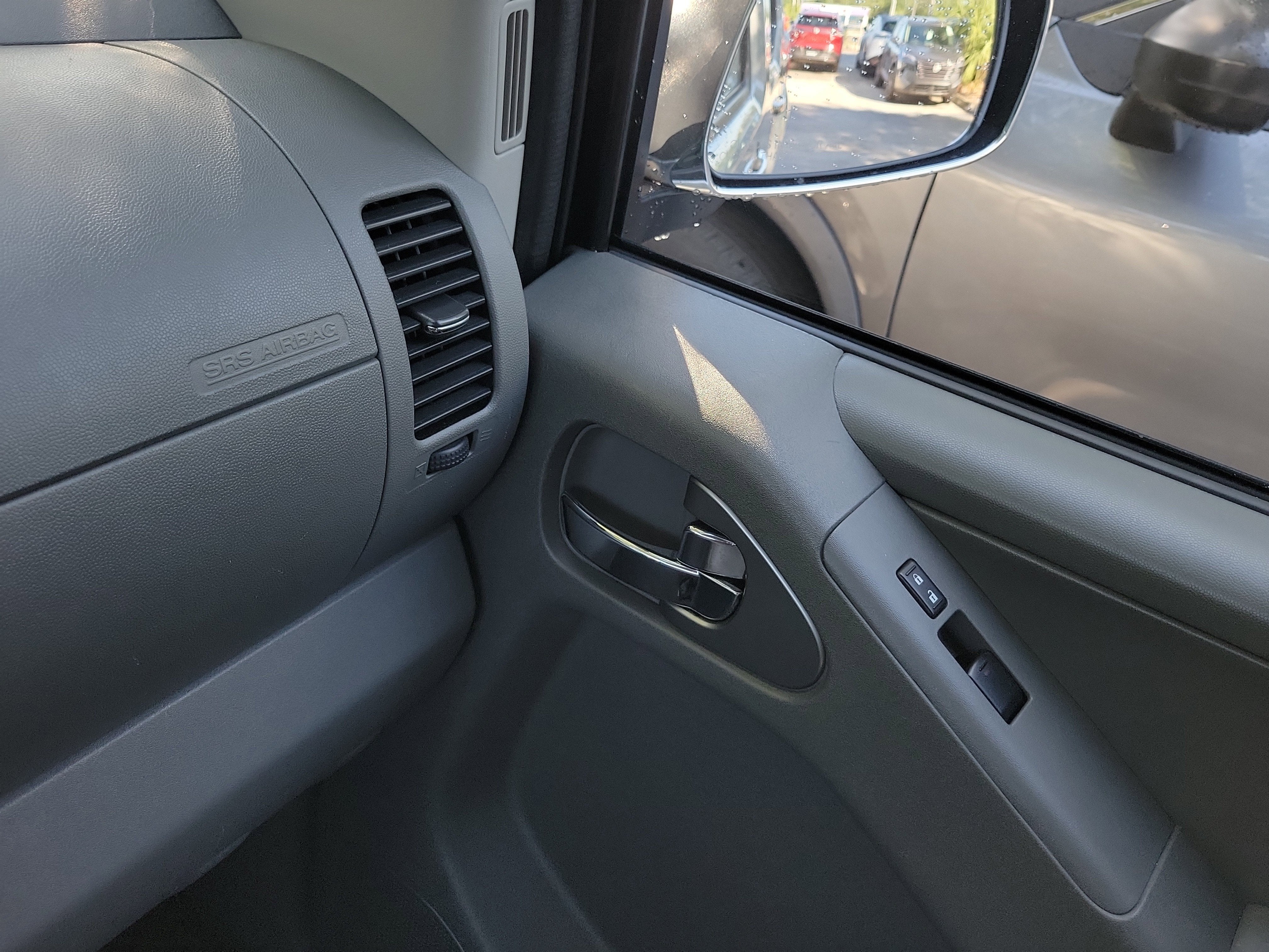 2019 Nissan Frontier SL