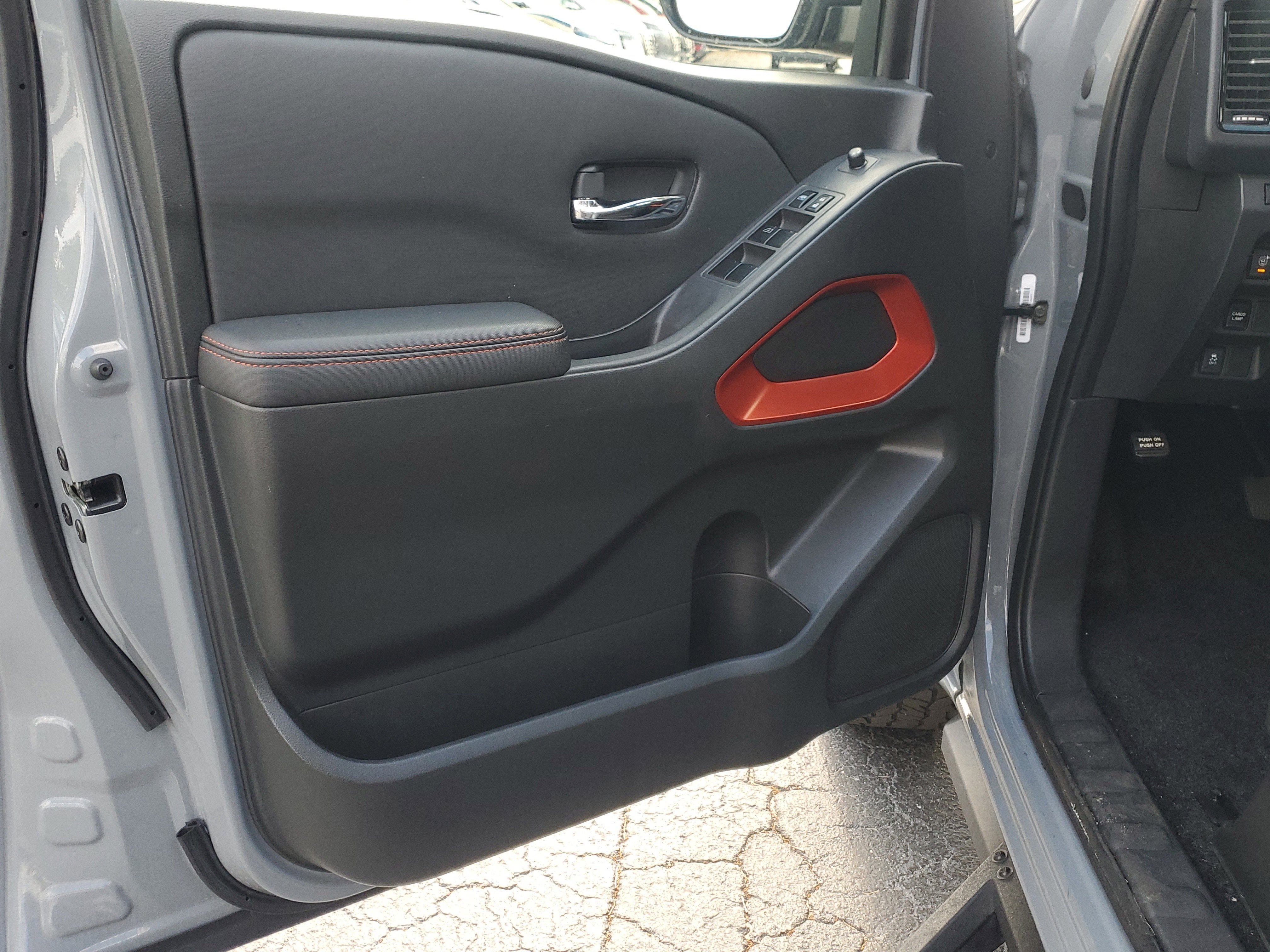 2023 Nissan Frontier PRO-X