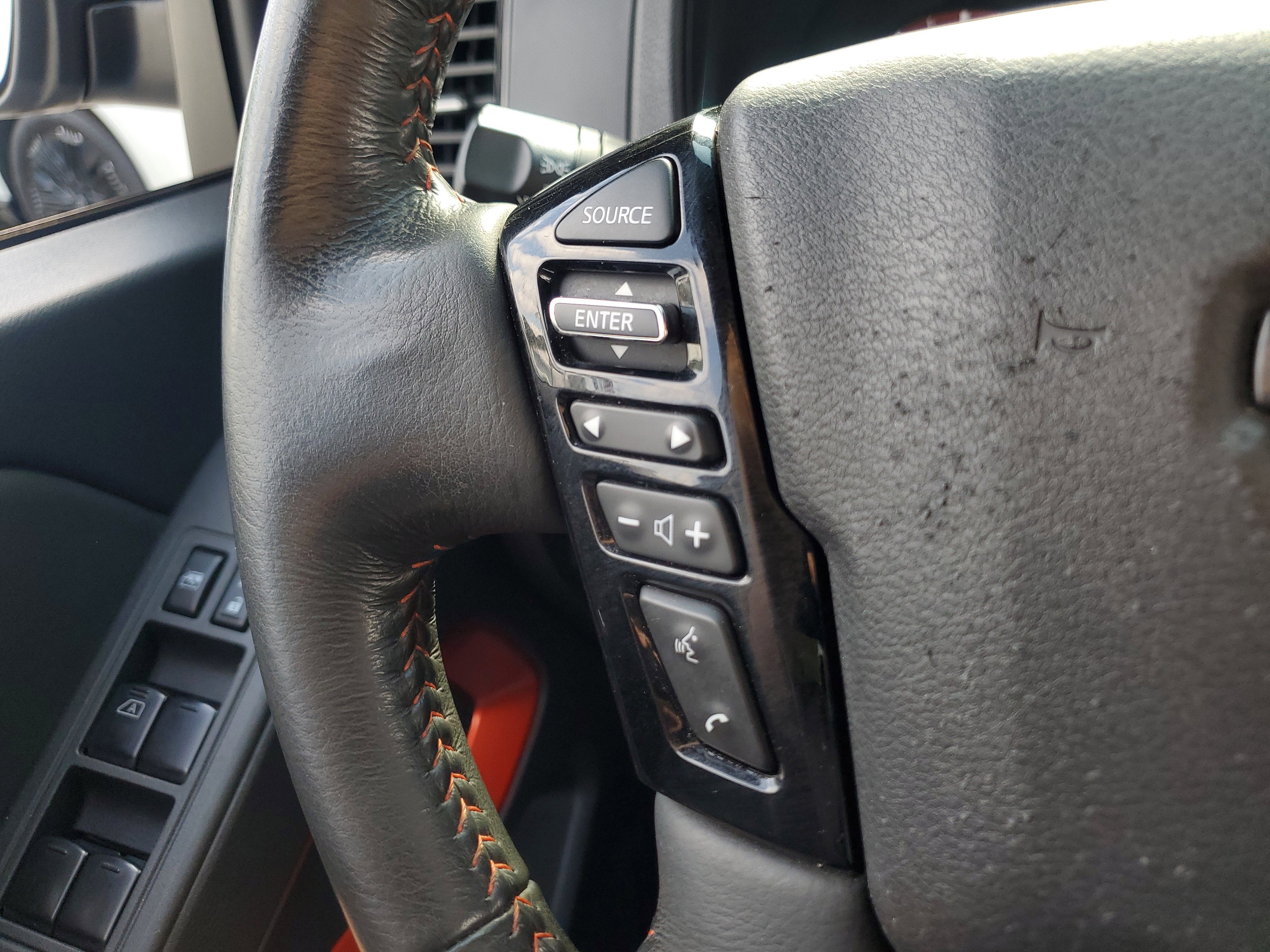 2023 Nissan Frontier PRO-X