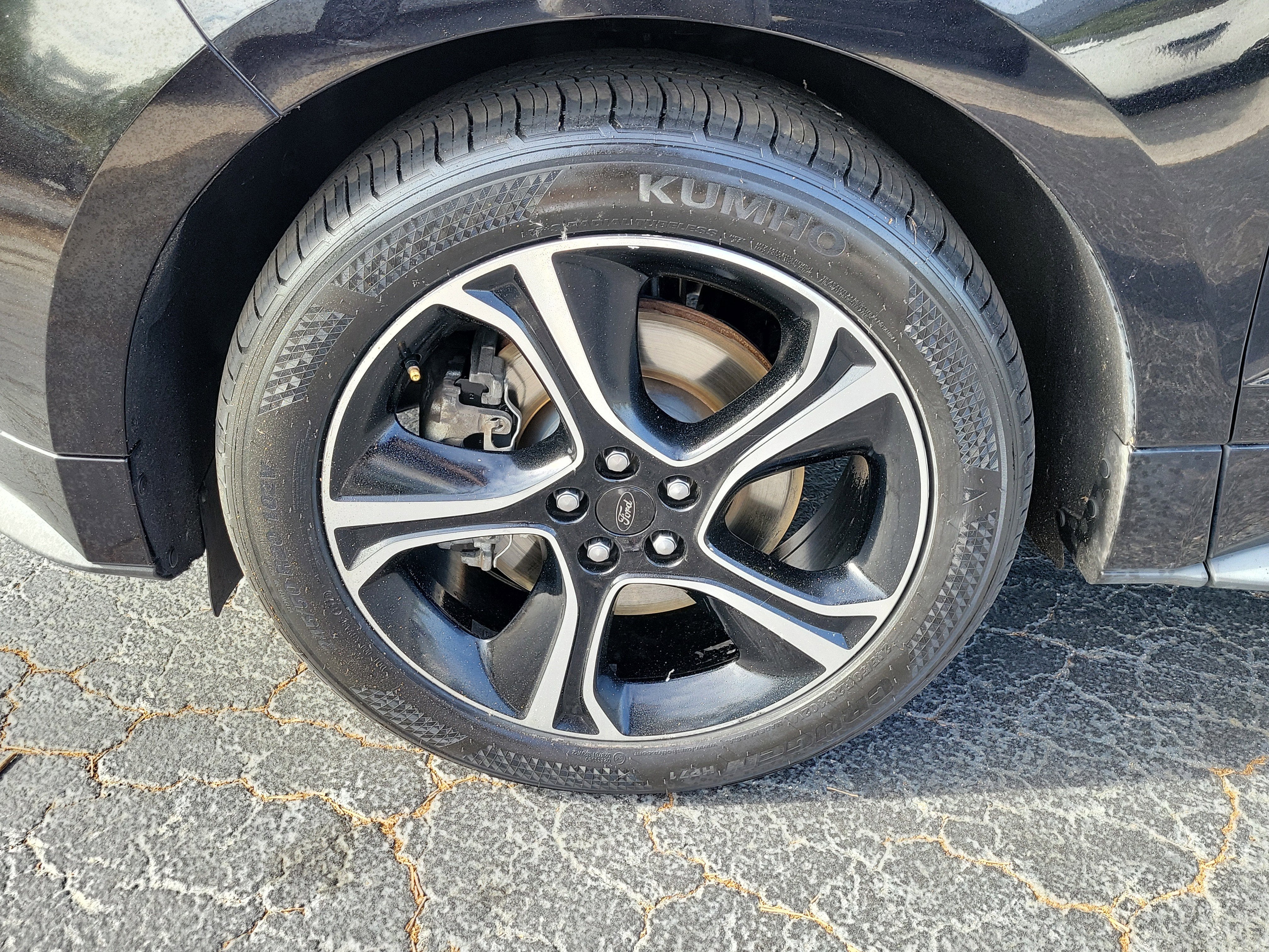 2019 Ford Edge ST