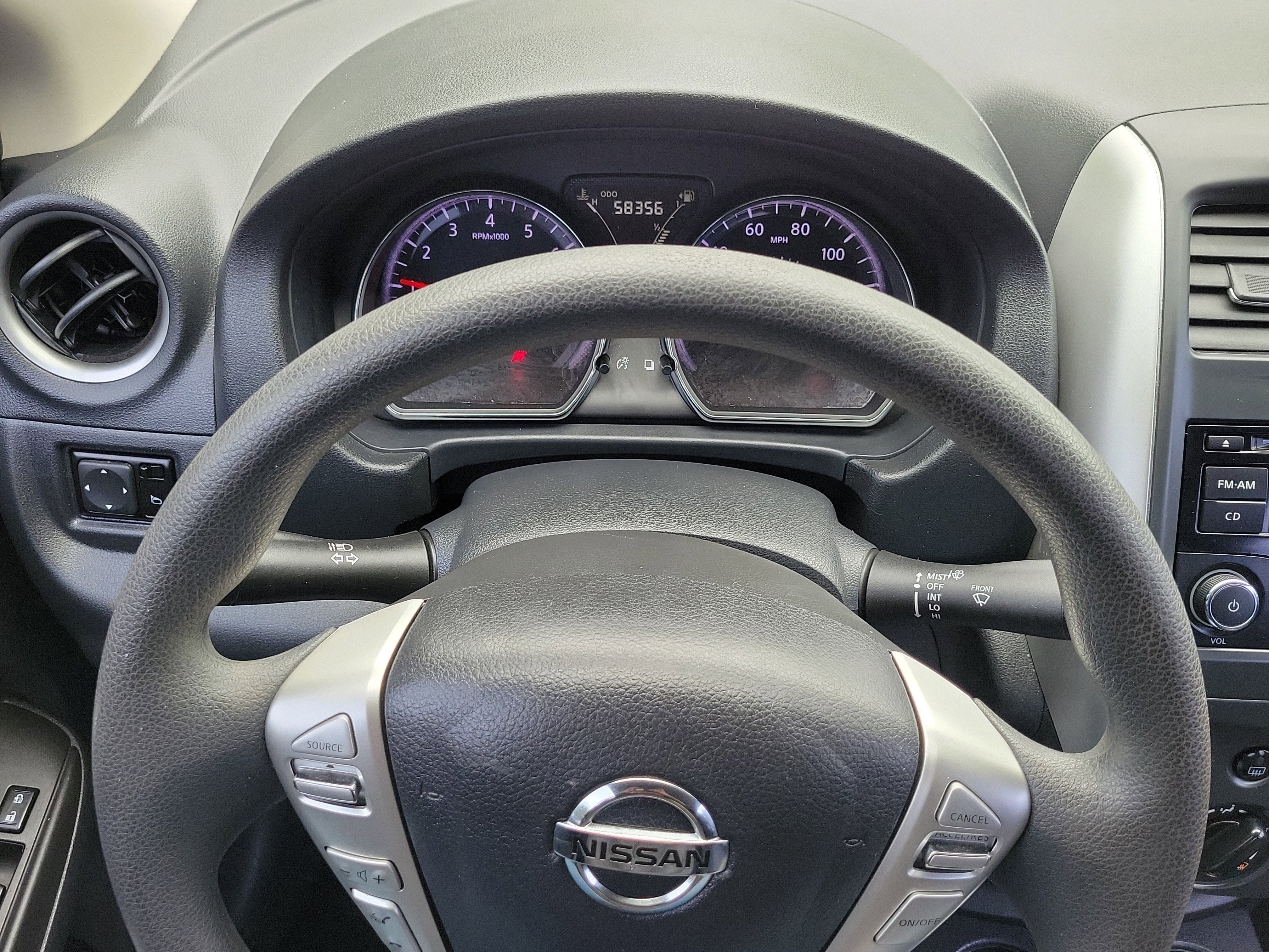 2017 Nissan Versa Sedan SV