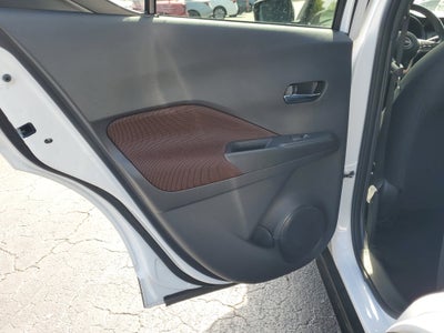 2024 Nissan Kicks SR