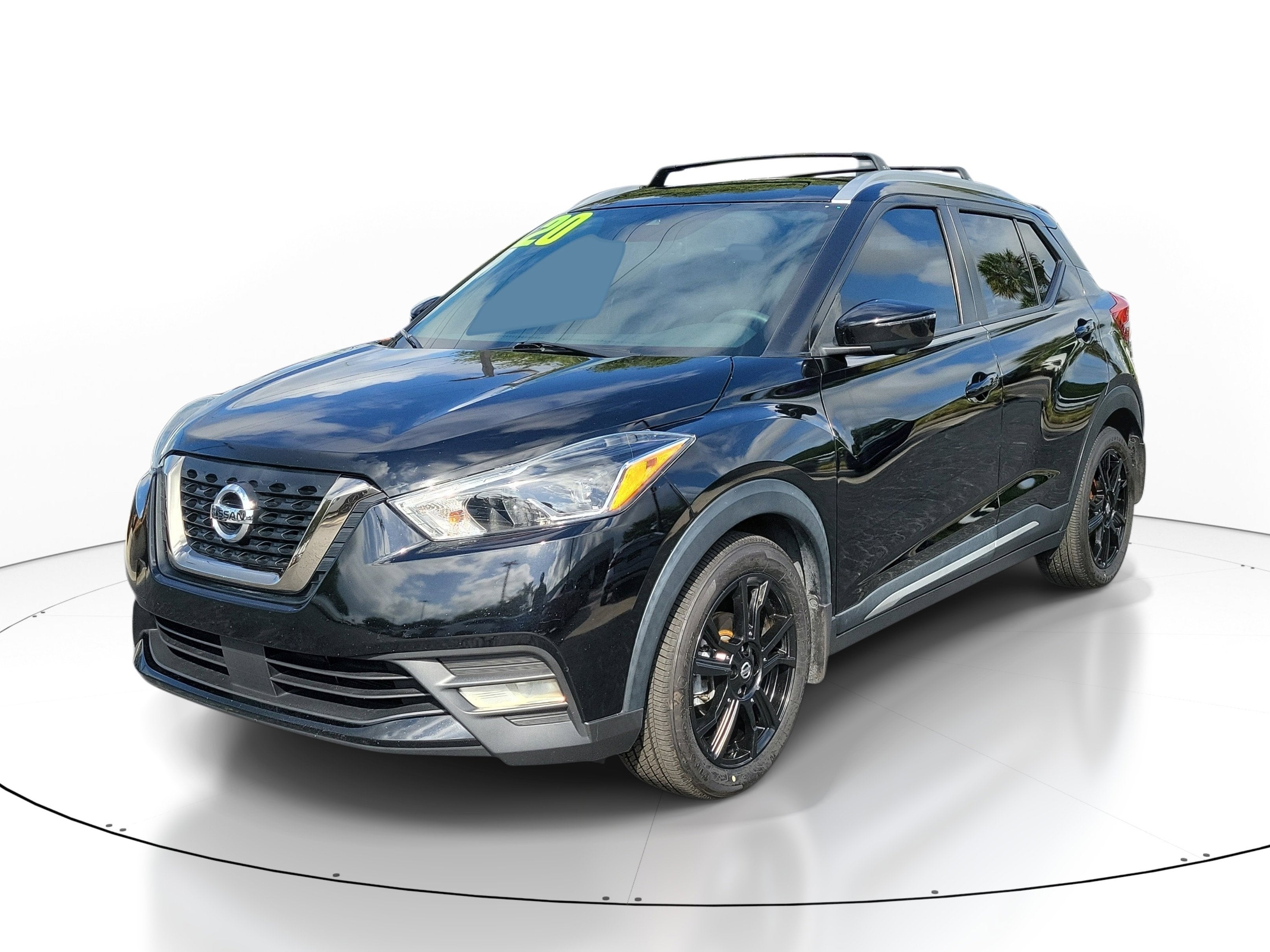 2020 Nissan Kicks SR