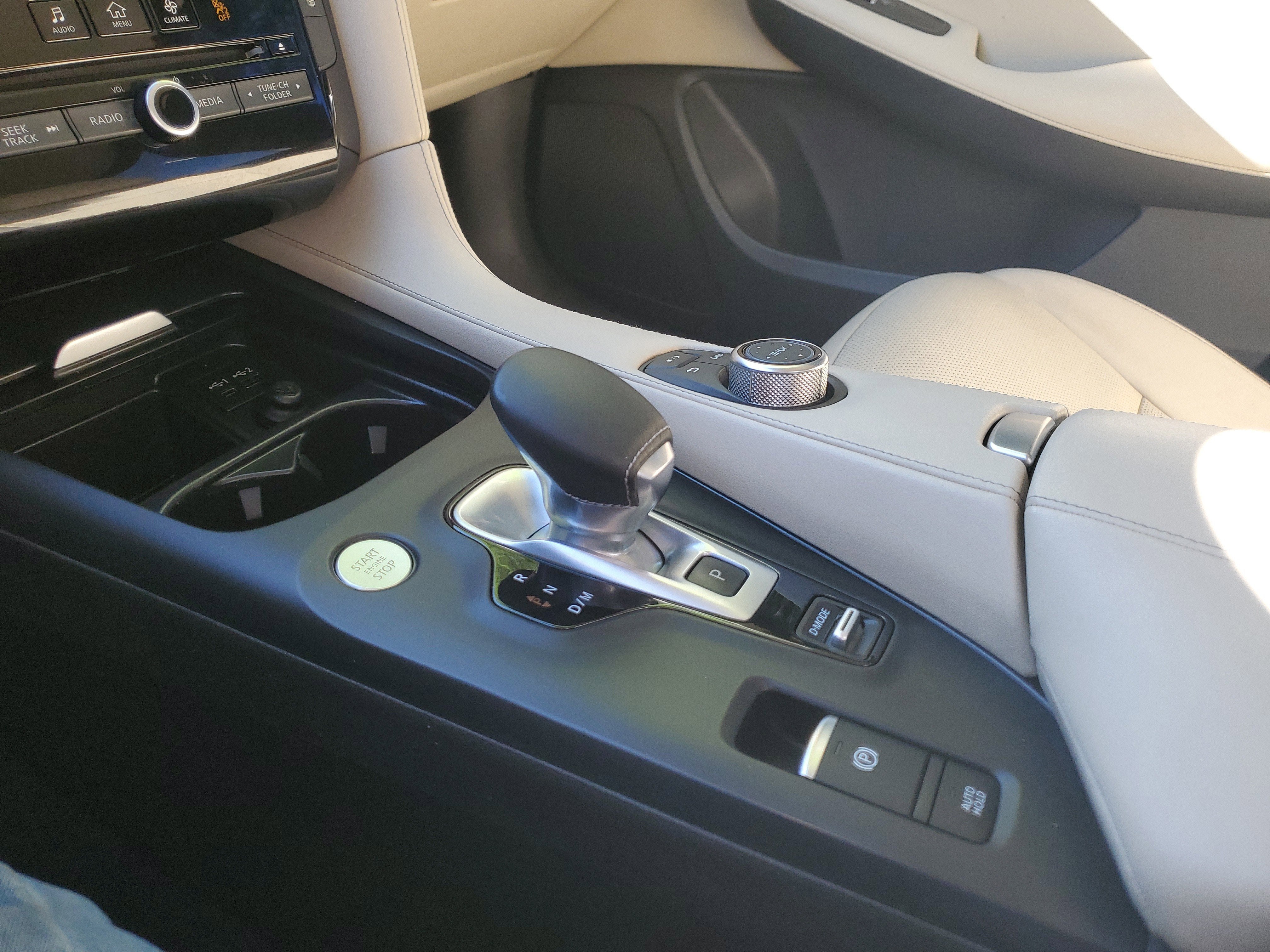 2022 INFINITI QX50 LUXE