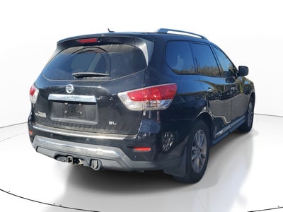 2016 Nissan Pathfinder SL
