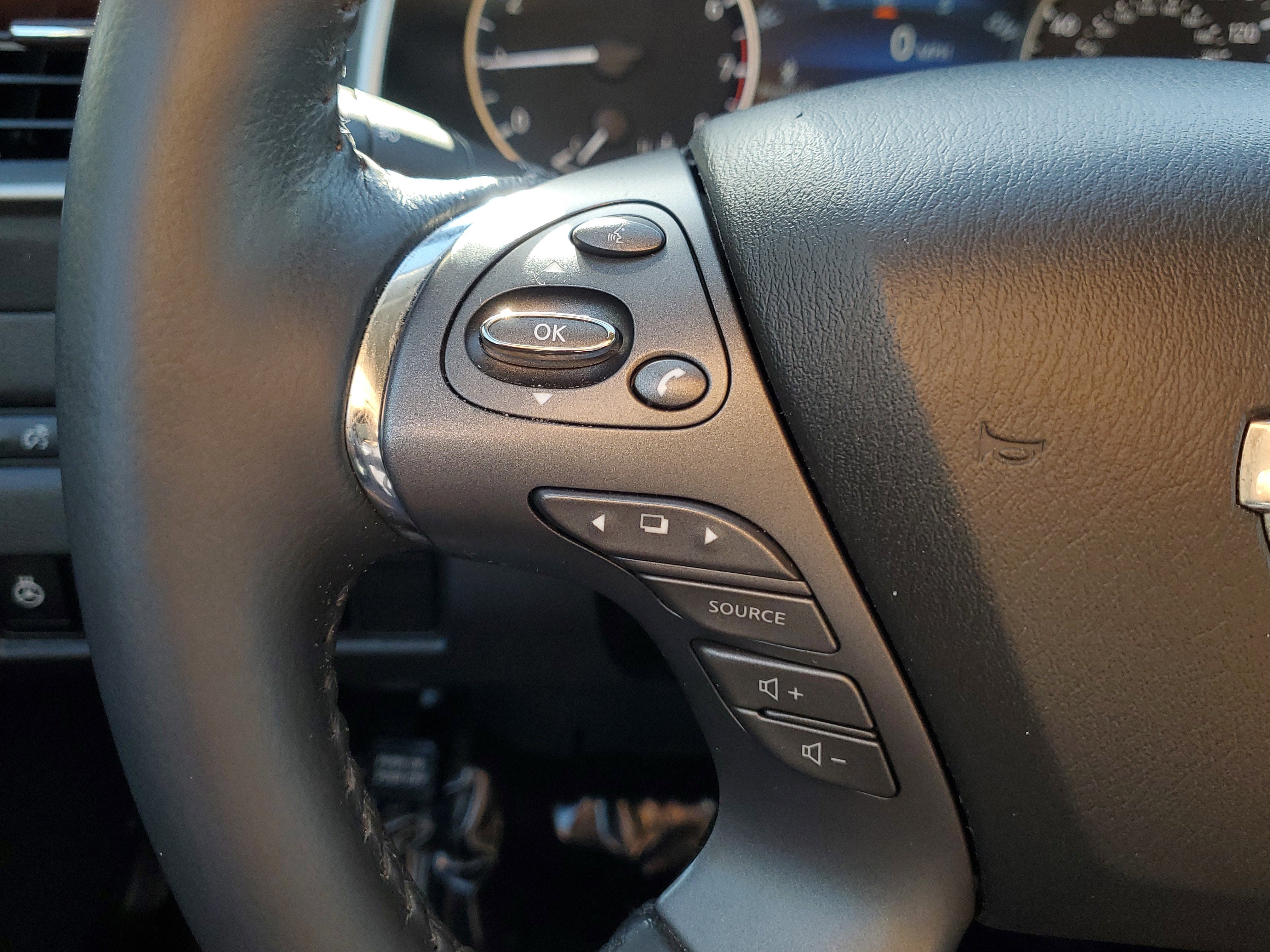 2022 Nissan Murano SL