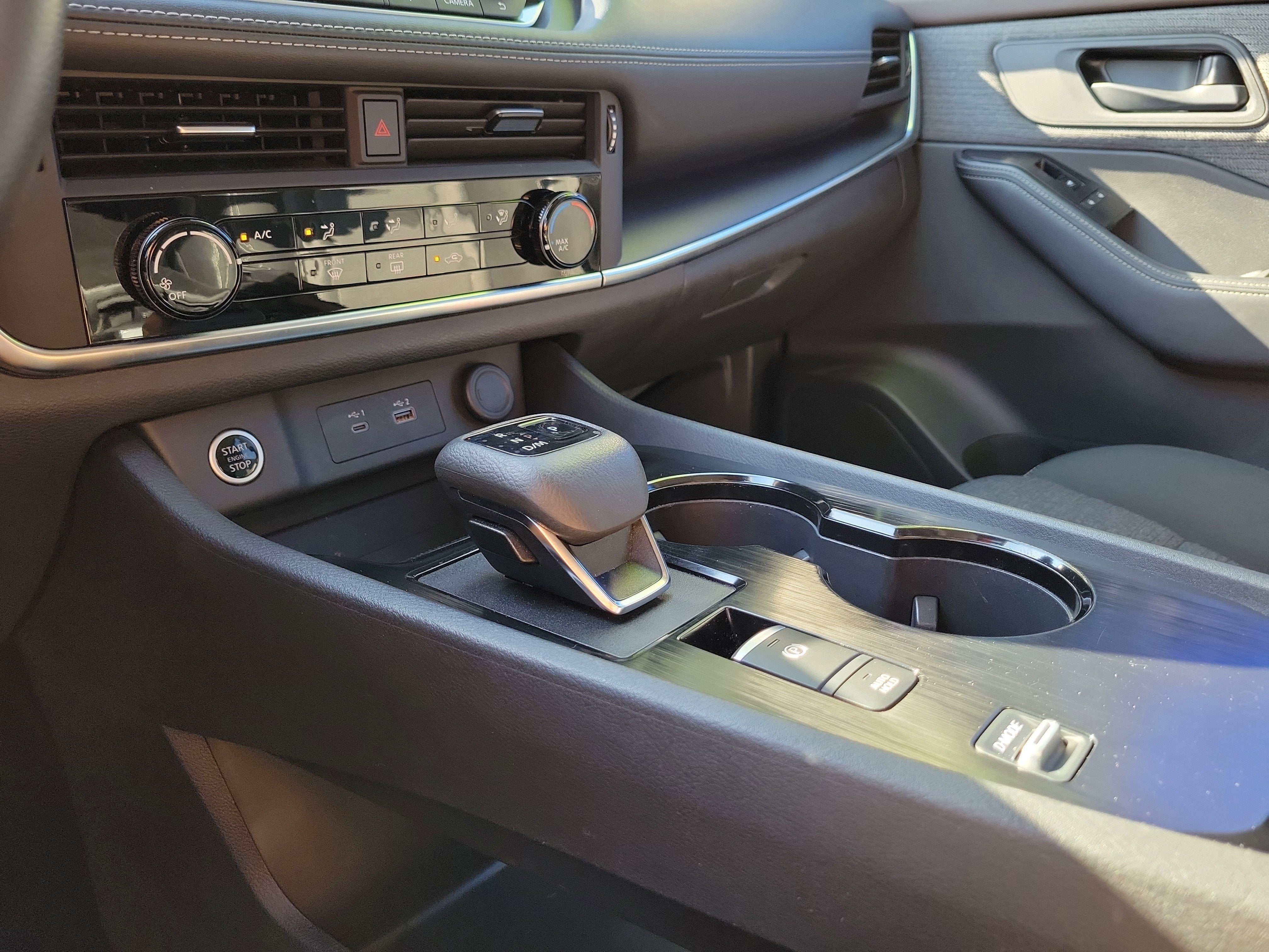 2022 Nissan Rogue S