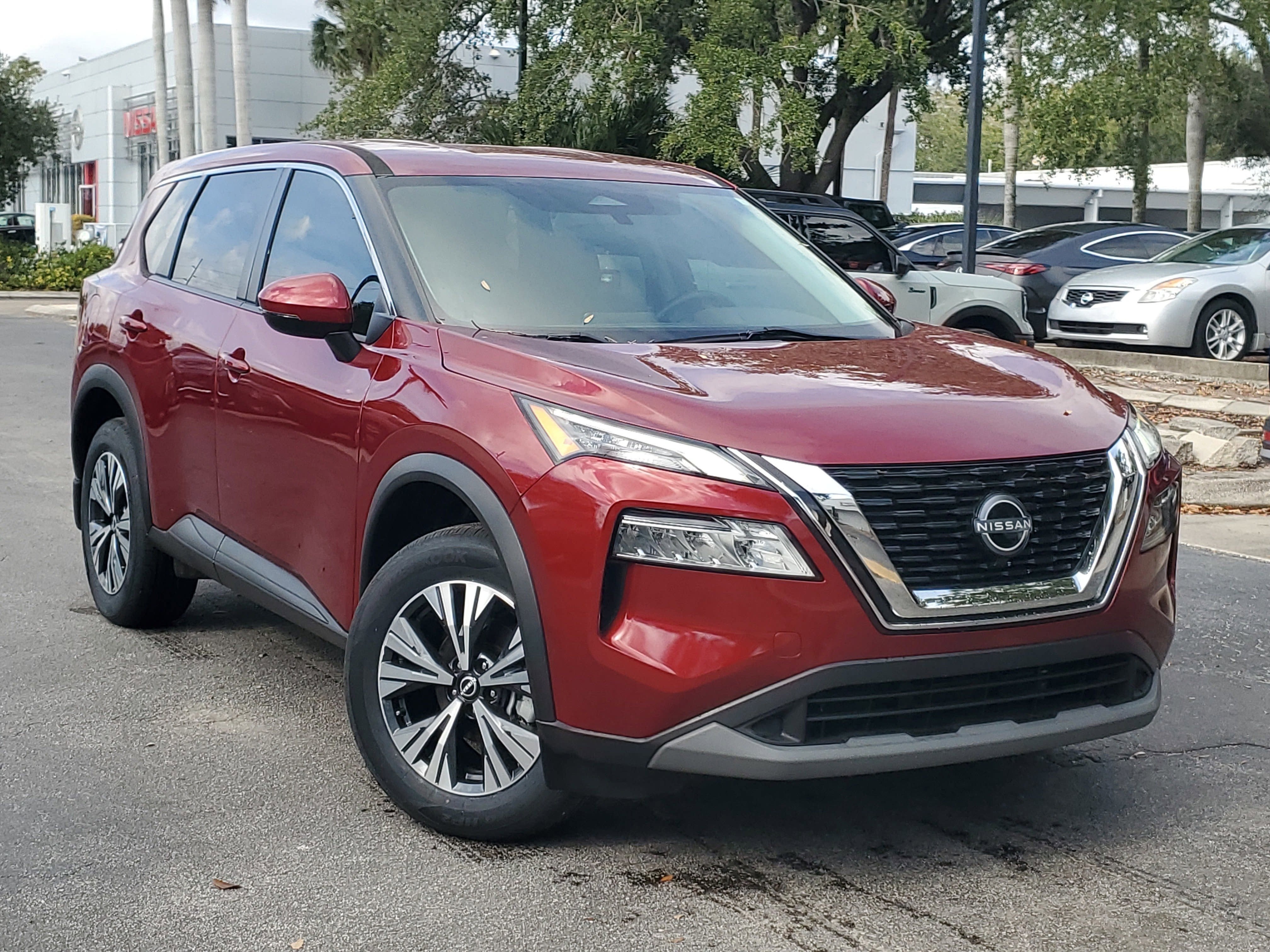 2022 Nissan Rogue SV