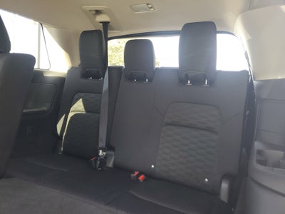 2024 Nissan Pathfinder S