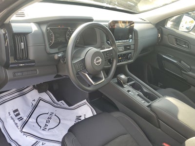 2024 Nissan Pathfinder S