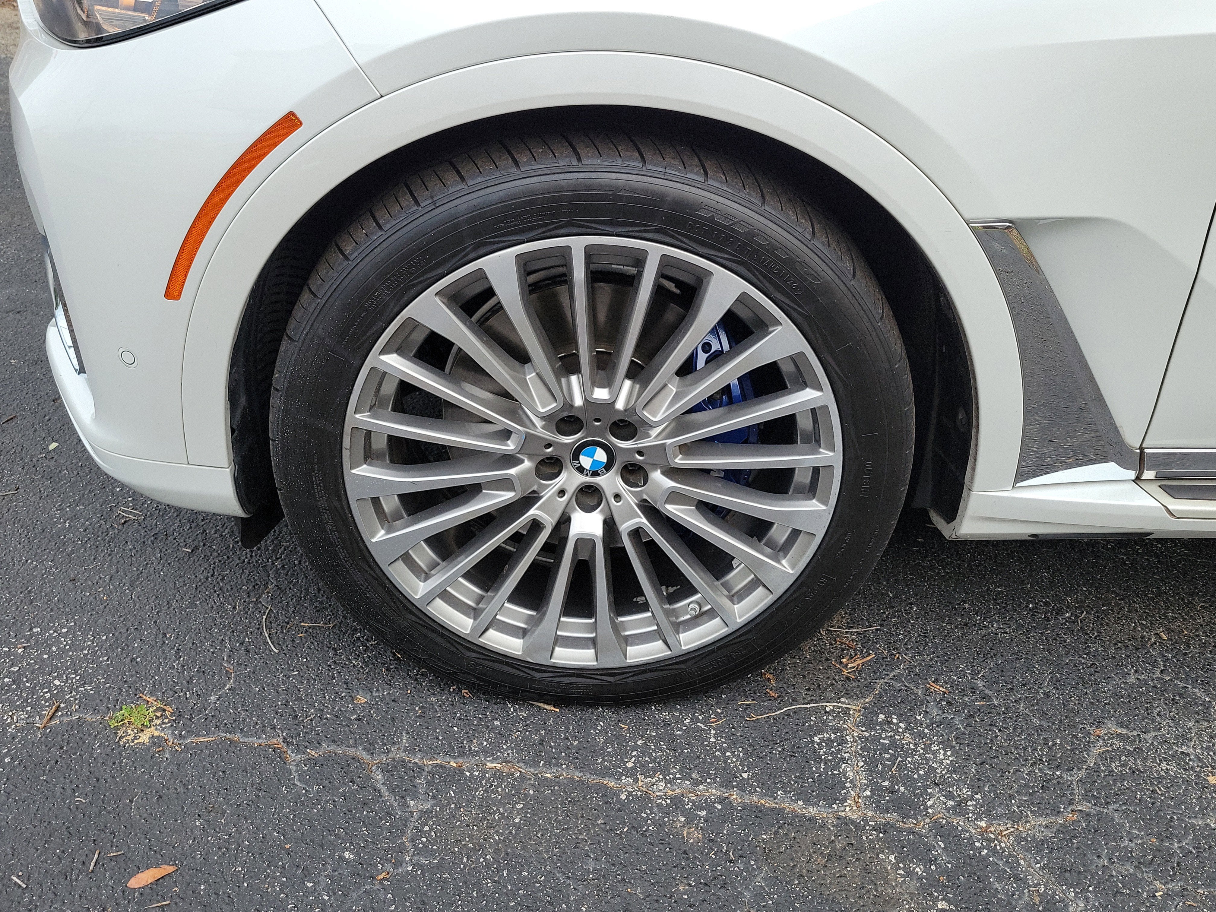 2019 BMW X7 xDrive50i