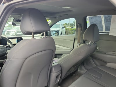 2024 Hyundai Elantra SEL