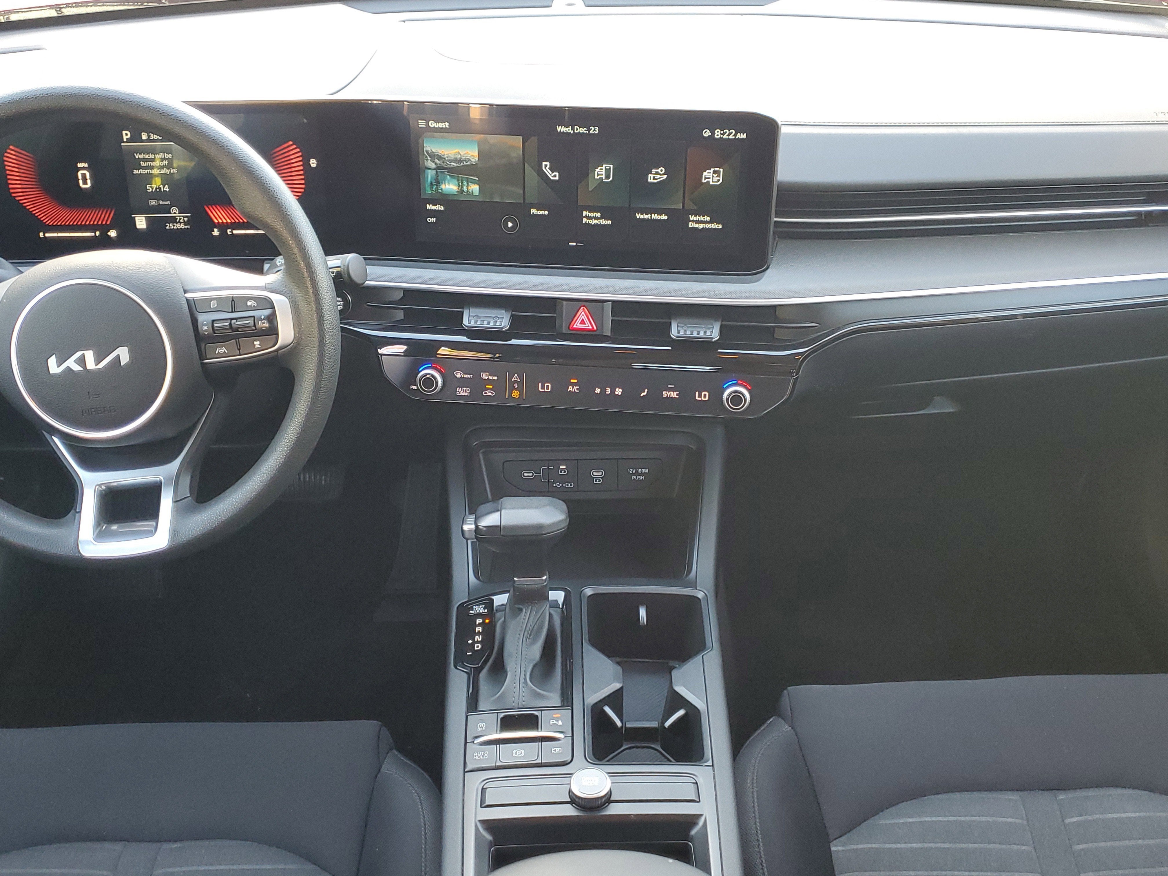 2025 Kia K5 LXS